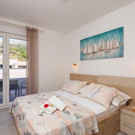 Mintos Luxury Resort Podstrana Kamer foto